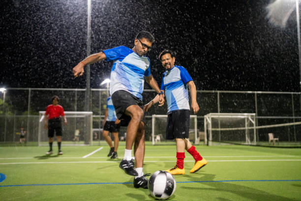 他率先打破 他率先打破