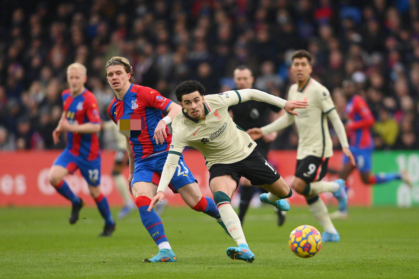 通过租借尔 通过租借尔